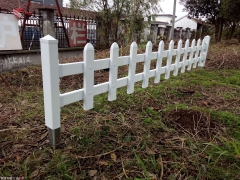 Hot Sale Wholesale Factory Direct PVC Fence American Style PVC Vinyl Fence privacy fence ,picket fence,pool fence,ranch fence,portable fence , large lattice fence,fence gate and accessories