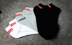 シュプリーム 4セット 靴下 個性ロゴ ３色選べ 男女兼用 四季適用 激安通販