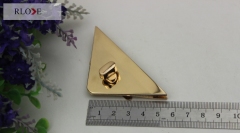 High Plating Triangle Shape Bag Metal Turn Lock RL-BLK087