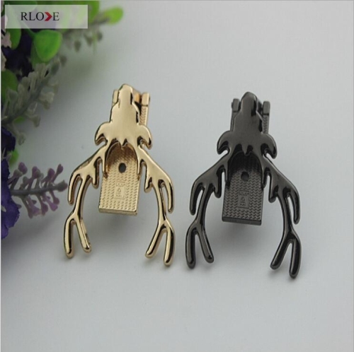 Light gold and gunmetal color decorative metal lock for bag RL-BLK025