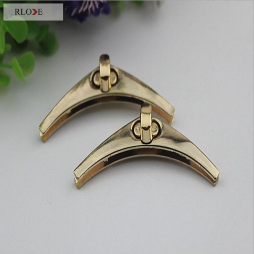 Cattle horn shape light gold metal lock RL-BLK142