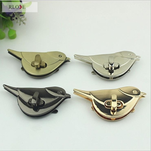Cute bird shape metal turn locks for bags RL-BLK033