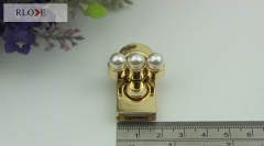 Bag hardware fittings fashion pearl decoration metal turn locks RL-BLK115