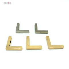 Design Two Color Gold &amp; Nickel 40MM Straight Metal Protective Corner Bag Clips Zinc Alloy For Handbag