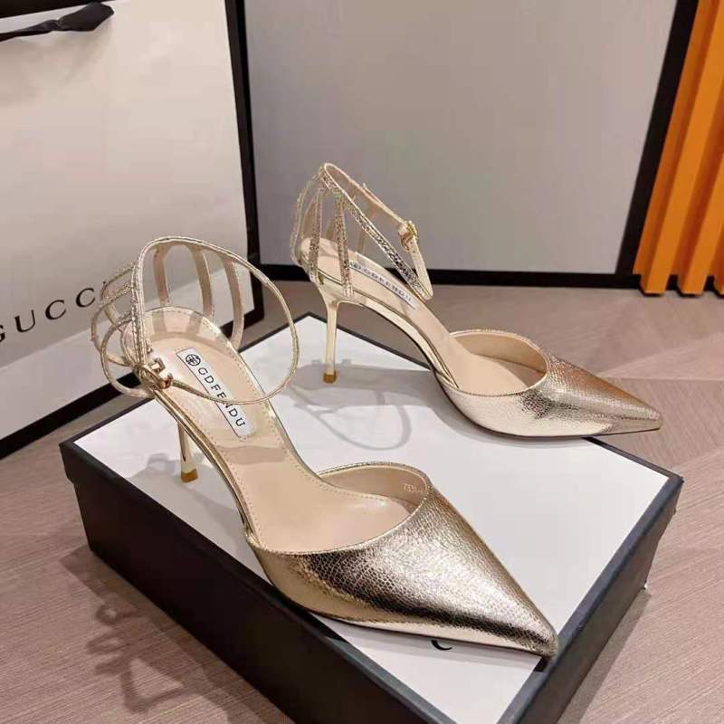 Shoe supplier Women's Point toe footwear Gold high heel shoes wedding sandals