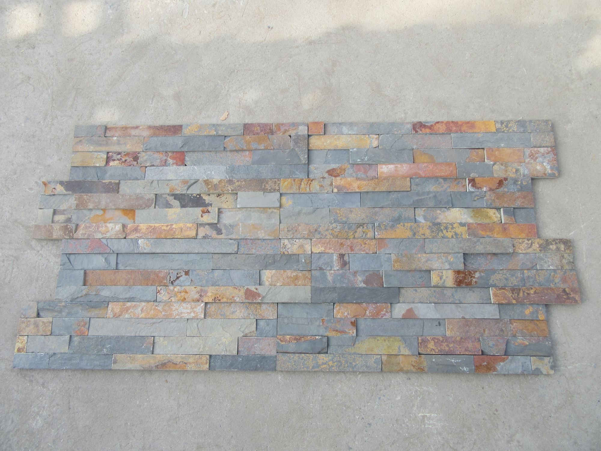 slate cultured stone.jpg