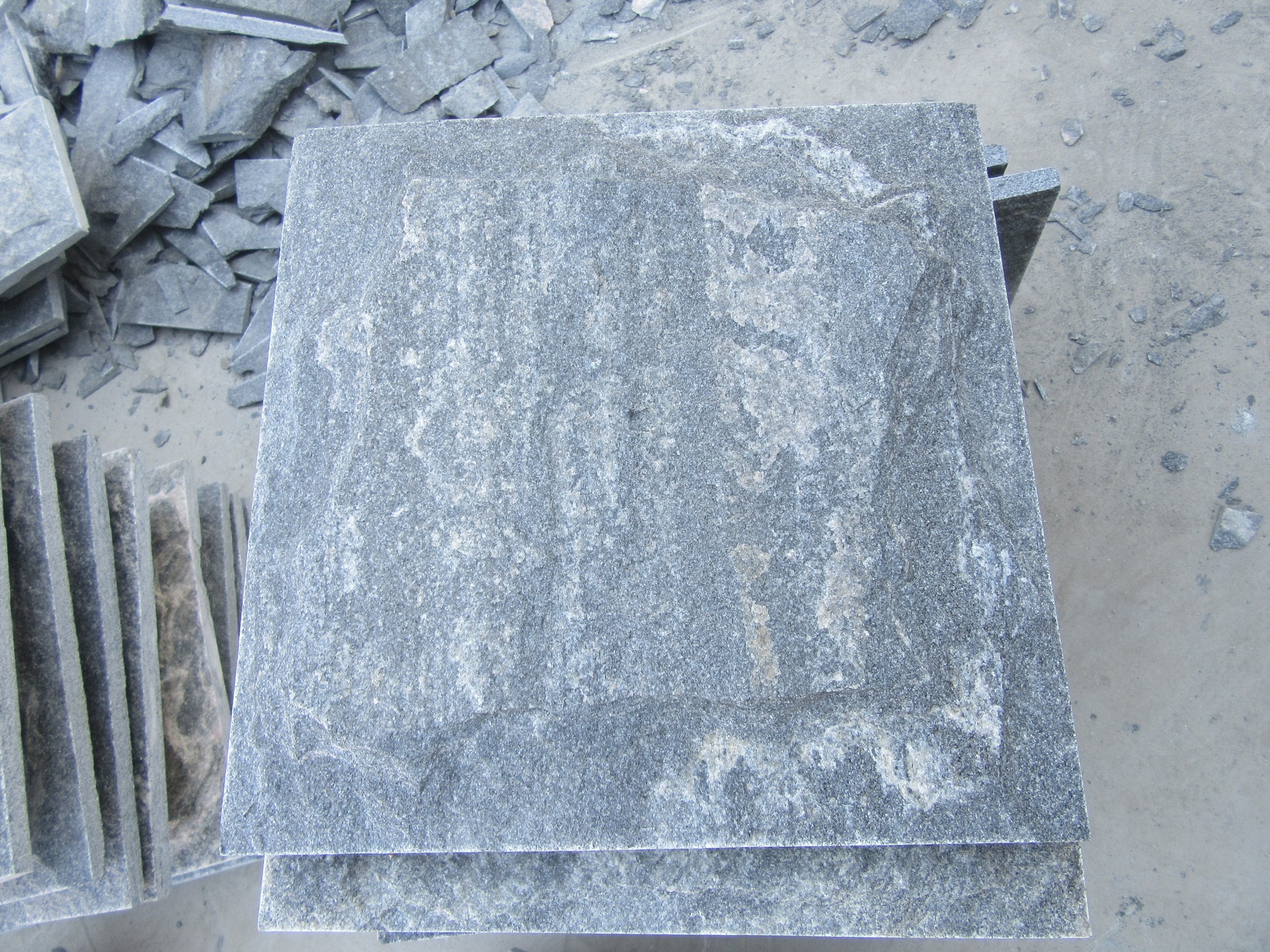Taihang grey quartz loose stone cultured stone
