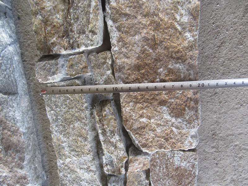 quartz stacked stone.jpg