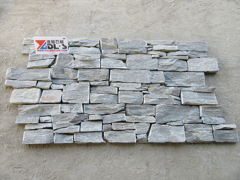 cultured stone wall cladding.jpg