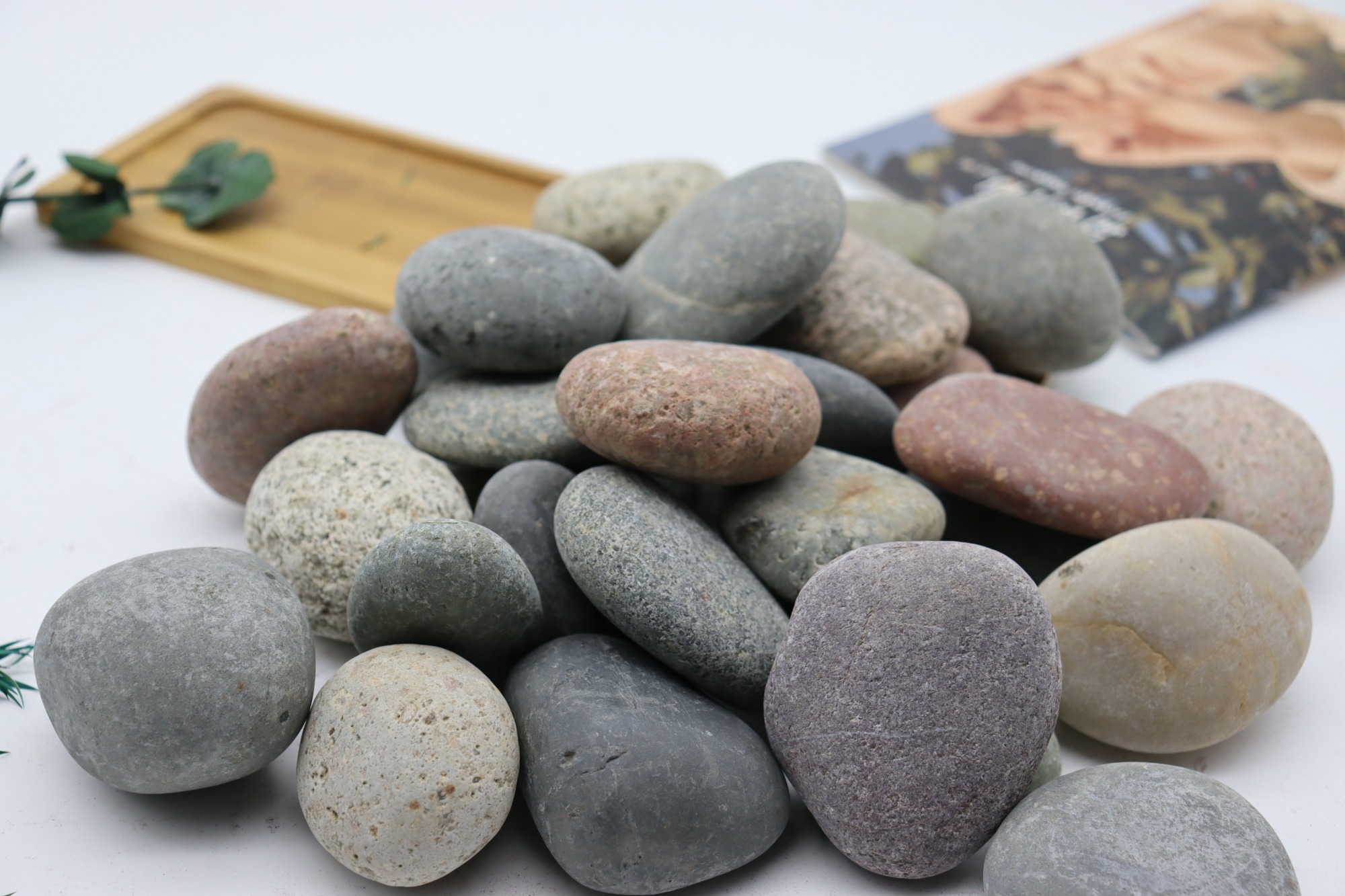 Natural Mixed Color Pebble Stone Decoration