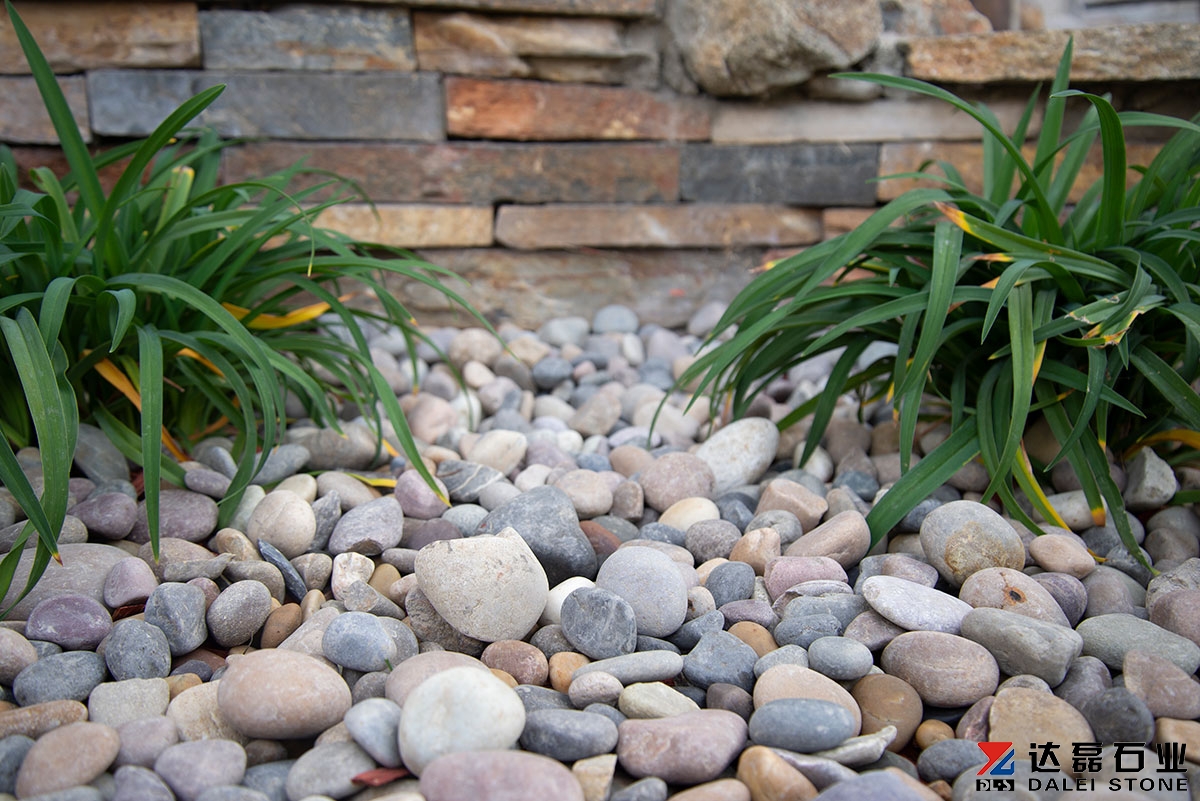 Natural Mixed Color Pebble Stone Decoration