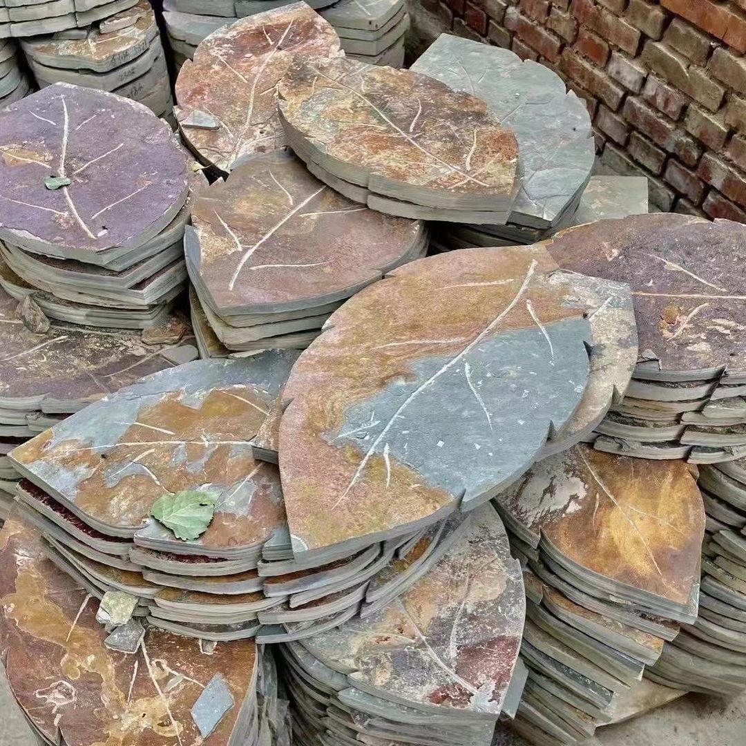 Leaf Shape Rusty Slate Paving Stone