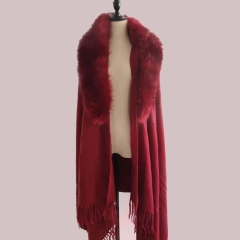 New Arrival Fashion Fur Cape Wholesale Women Elegant Eco-Friendly Customize Faux Fur Shawl