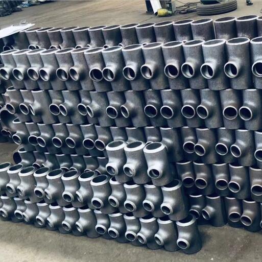 The production process of DIN 2615 Seamless Pipe Fitting Buttweld Carbon Steel Tee