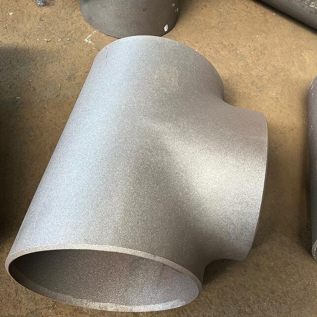 JIS B2311 Carbon Steel Pipe Fitting Equal Tee