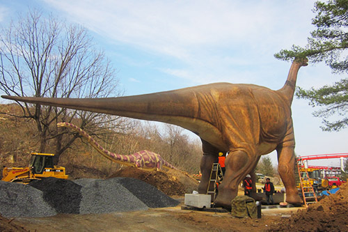 Dinosaurio animatrónico de Brachiosaurus de cuello largo artificial