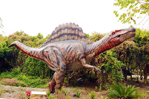 Life-size Spinosaur Dinosaur Model