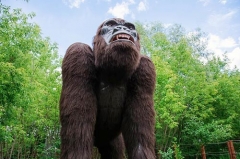 Gran escultura de gorila animatronic