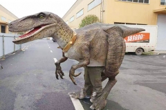 Disfraz de dinosaurio adulto realista
