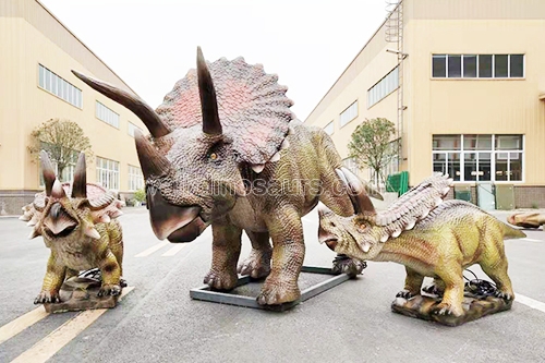 Adventure Park Display Triceratops Model