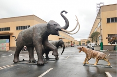 Parque de atracciones Atracción Animal grande Elefante artificial