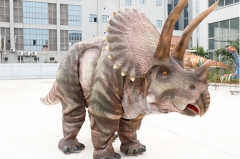 Disfraz de triceratops animatronic adulto realista