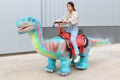 Walking Apatosaurus Rides