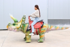 Walking Triceratops Rides