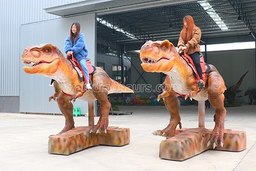 Parque de atracciones Paseo en dinosaurio El paseo en dinosaurio más popular