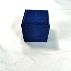 Custom Factory Price Velvet Insert Paper Jewelry Box