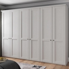 Shaker door casement wardrobe