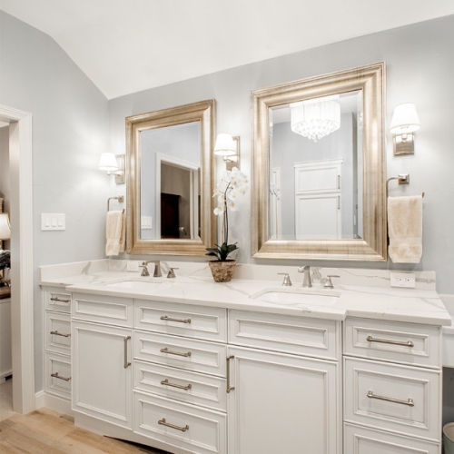 Laxury white painted French style vanity