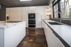 High gloss white lacquer kitchen cabinet-Allandcabinet