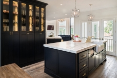 Tansitional full overlay door dark blue painted shaker kitchen