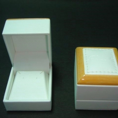 Wood Frame Earring Box