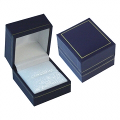 Gold Line Small Ring Box