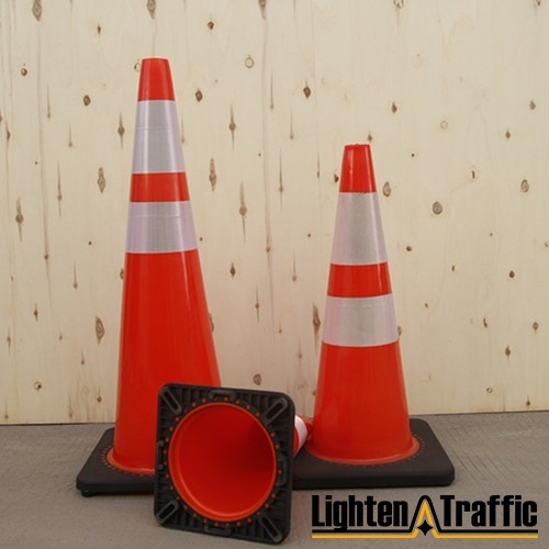 Traffic Cone、Safety Cone、Road Cone from Lighten Traffic