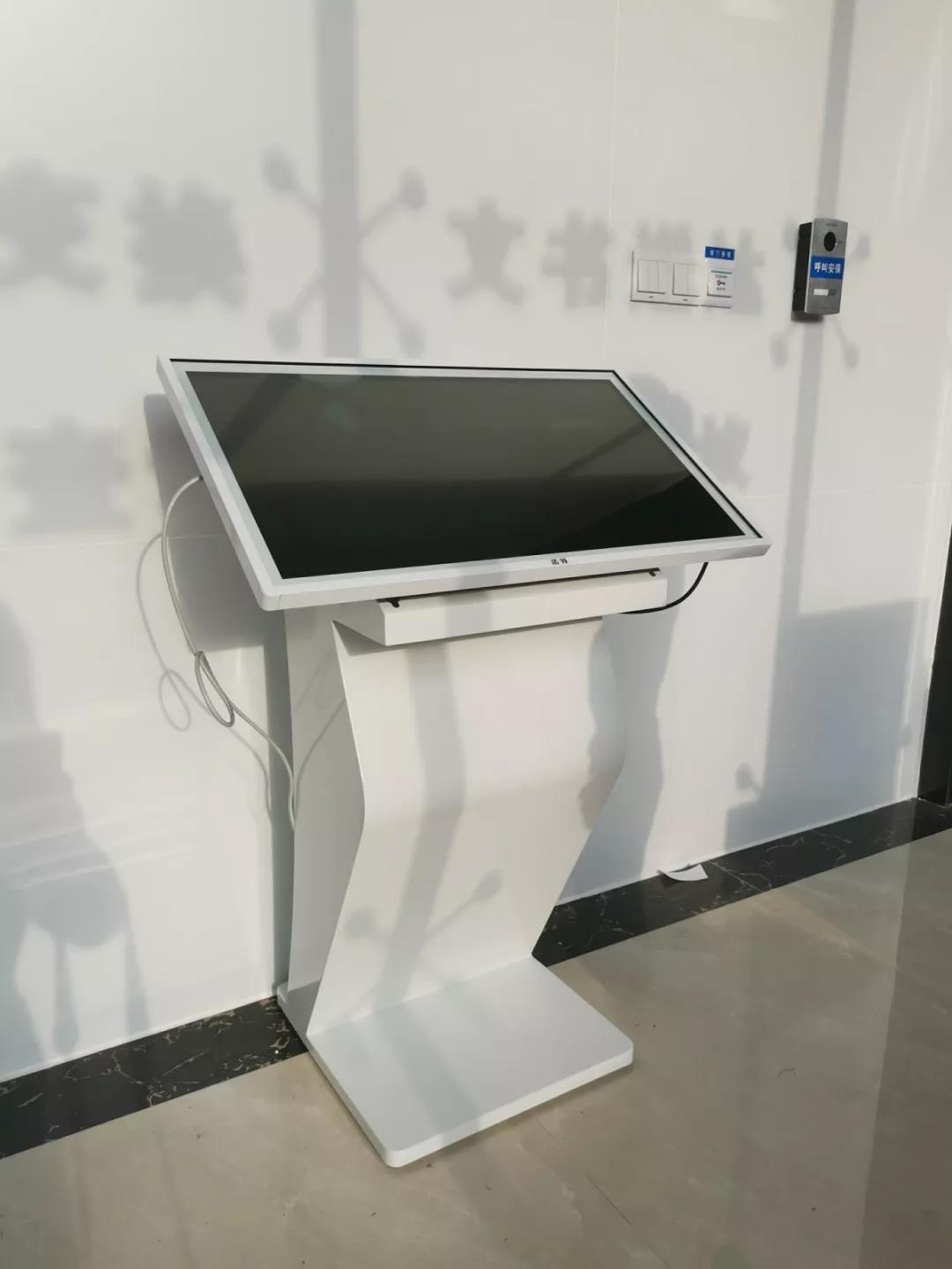 Advantages of tablet kiosk stand