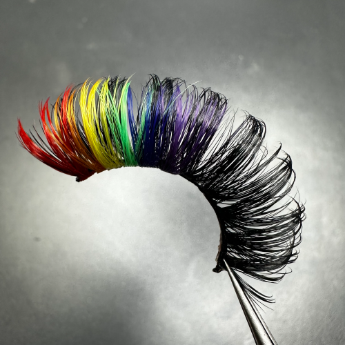 LOVEWINS (18MM TWO TONE LASHES)