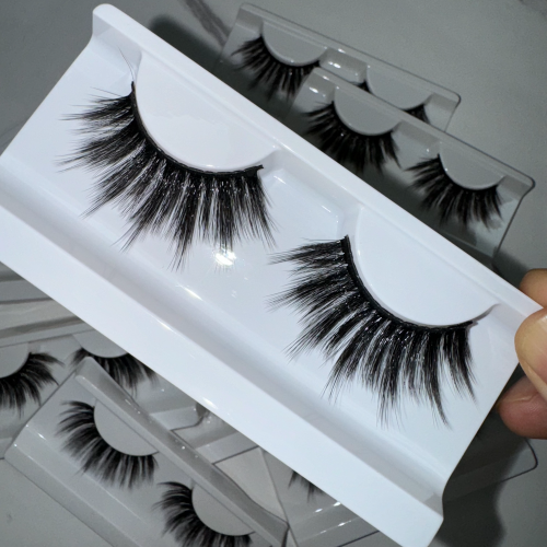 6D09  Dramatic 25mm 3D Silk Lashes (white tray clear cover)