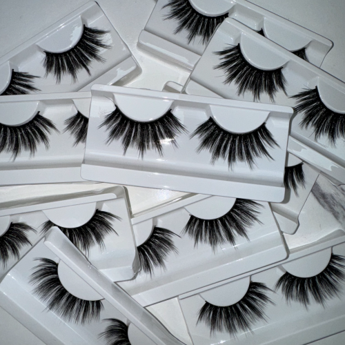 6D09  Dramatic 25mm 3D Silk Lashes (white tray clear cover)