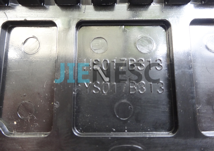 YS017B313 black color escalator comb plate for