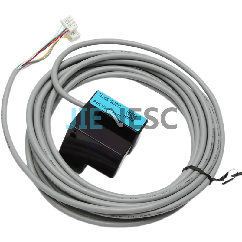 CEDES GLS210 114612 P131060C215-04 elevator Photoelectric switch for
