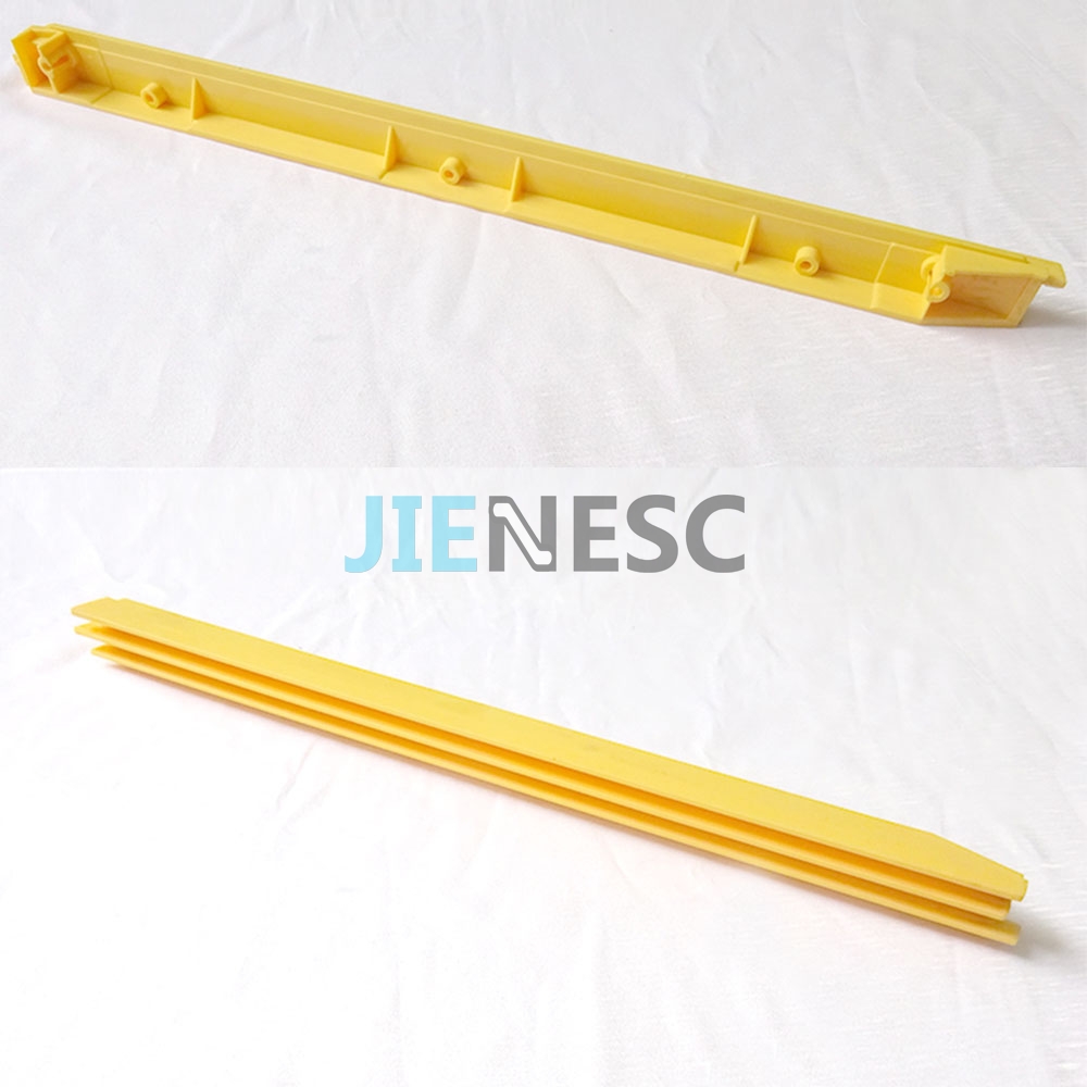 XAB455L1 L47332051A Escalator Step Cleat