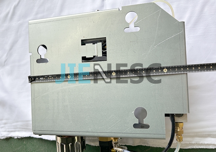 NHA888346 Escalator AUTO Lubricator System With Pipe and Bursh For Escalator Maintenance