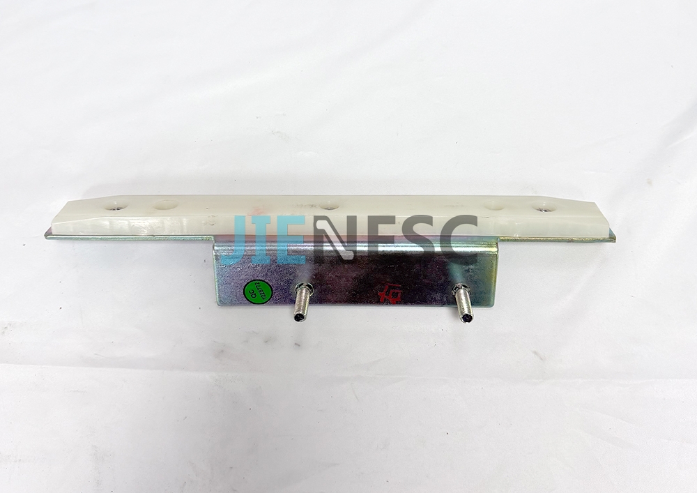 50632298 Escalator Step Guide RHS from factory