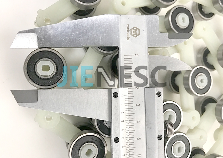 SCH896208 escalator newel chain from factory