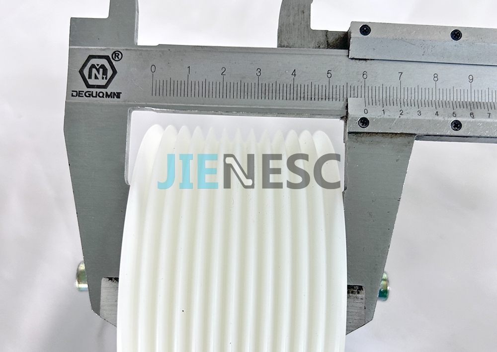 1709154000 1709736500 110*60mm 6305-2RS escalator handrail v-belt roller from factory