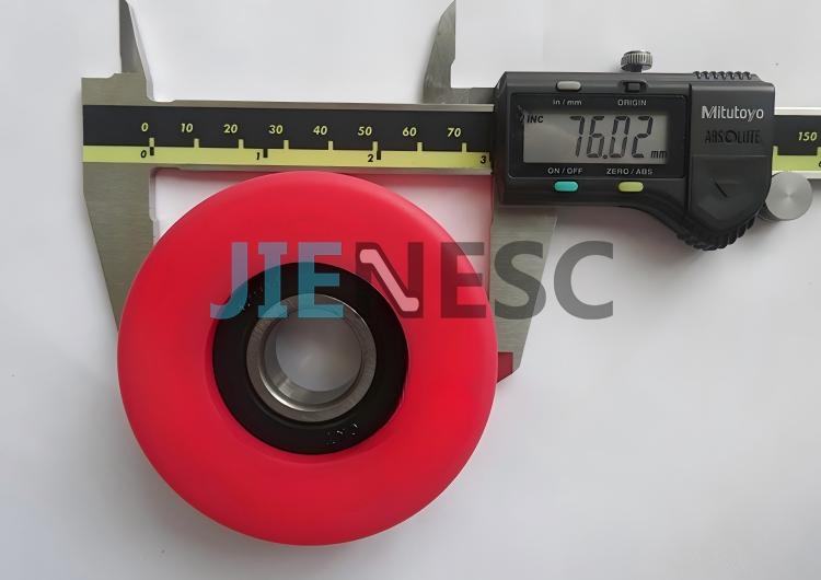 76*25mm 6204 Red Escalator Step Chain Roller From Factory