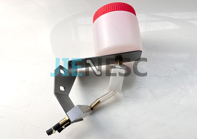 SMS312448 Escalator Step Chain Lubricating Unit RHS With Bracket And Brush From Factory